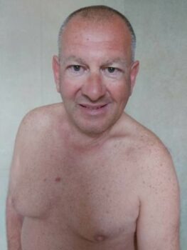 Cherche amis gay à Miramas